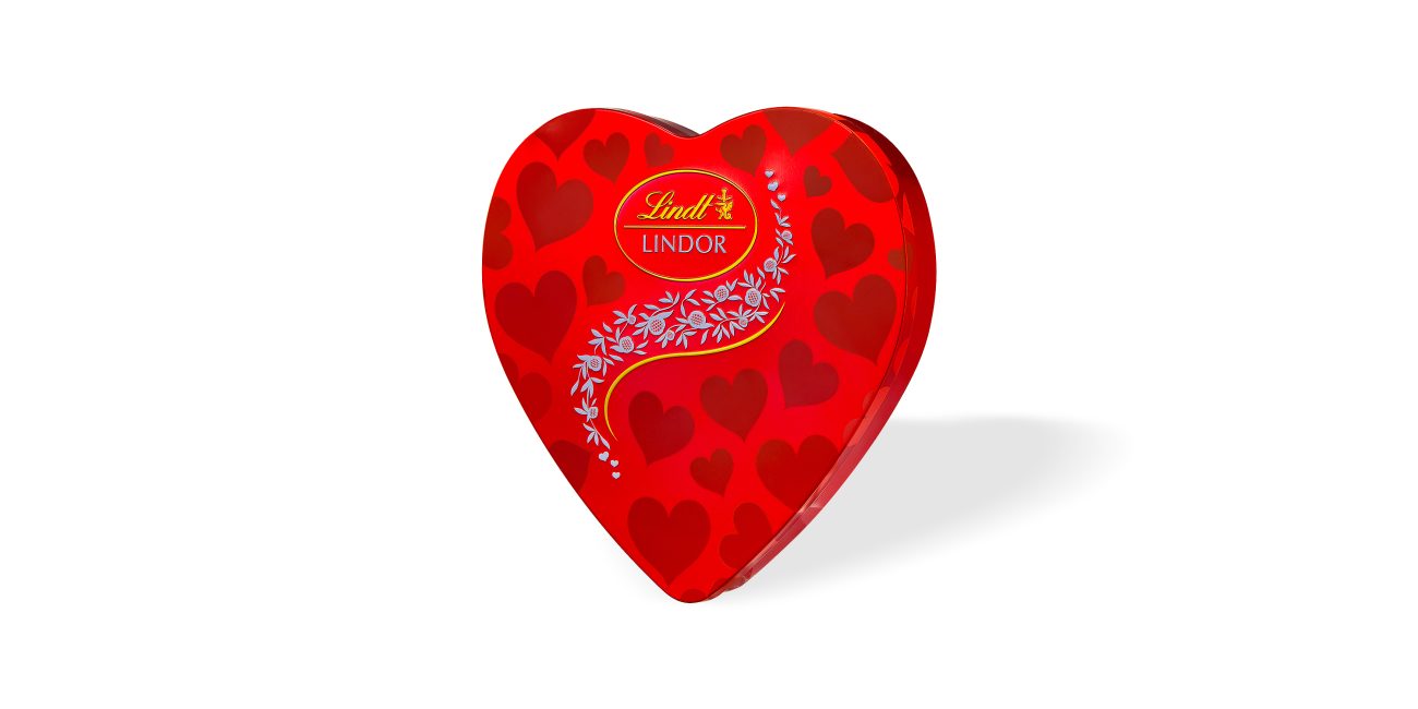 lata em formato de coração LINDT